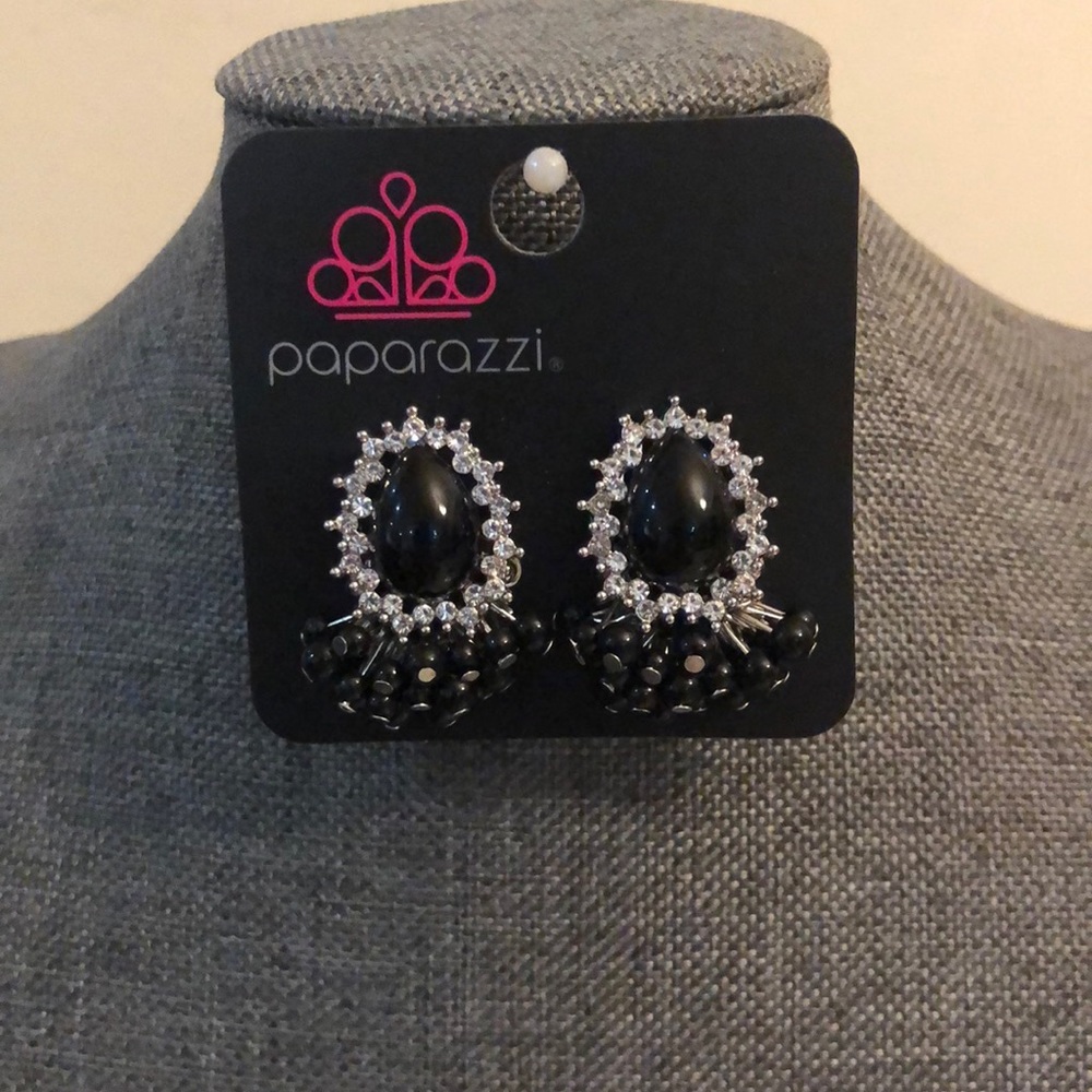 Paparazzi earrings
